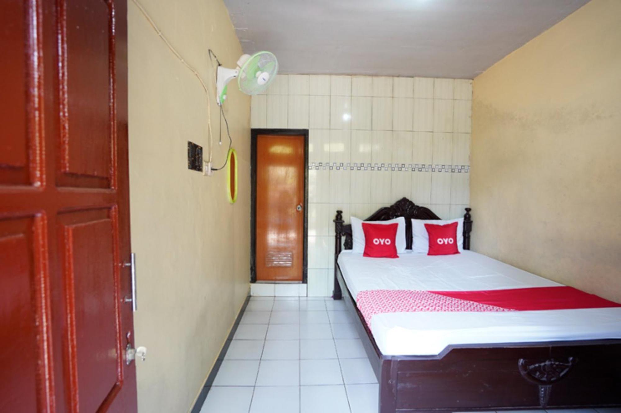 OYO 927 Carina Hotel Claket Exterior foto