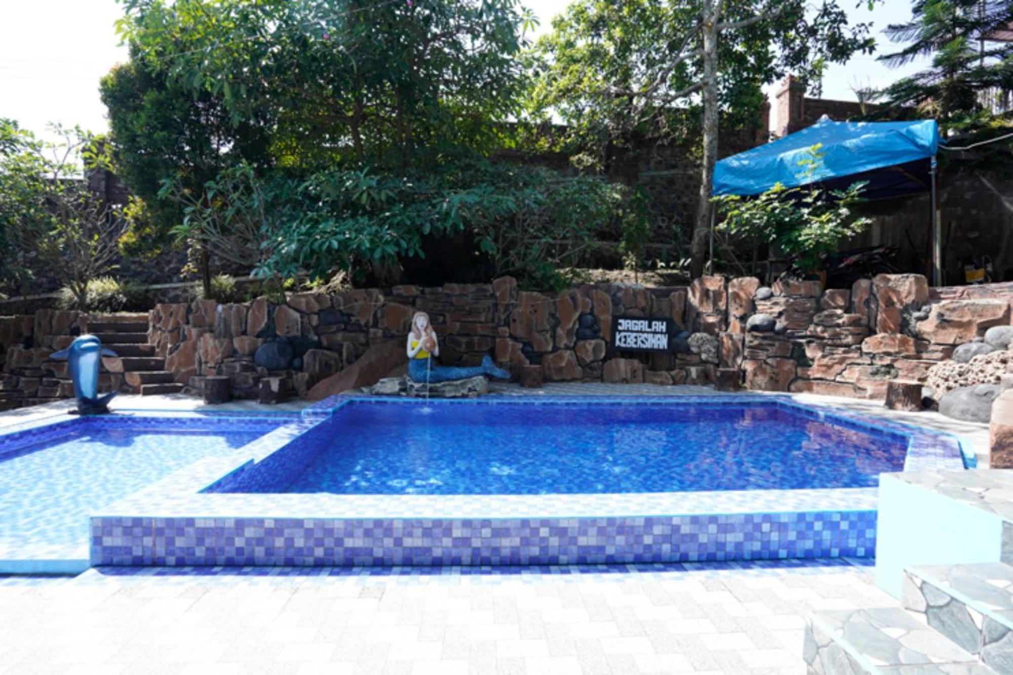 OYO 927 Carina Hotel Claket Exterior foto